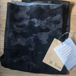 M. Rena Super high waisted camouflage leggings